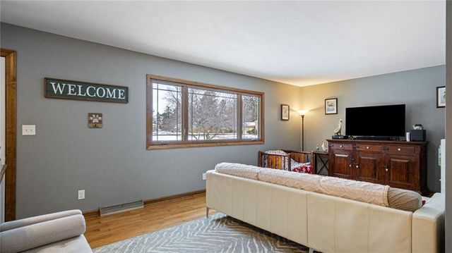 1409 Platt Street, Eau Claire, WI 54703