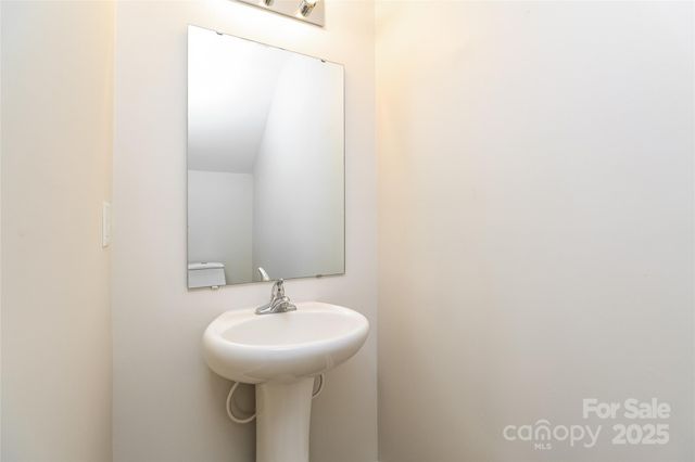 100 Mulligan Drive, Shelby, NC 28150