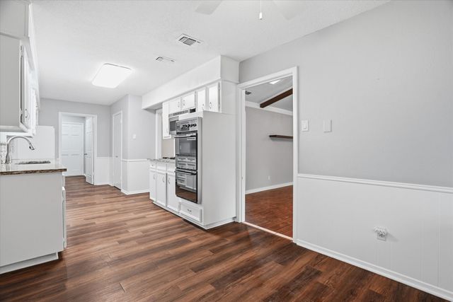 6408 Welch Avenue, Fort Worth, TX 76133