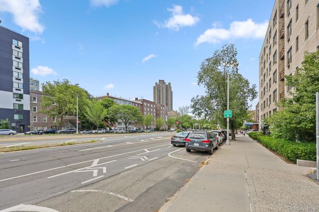 3184 Grand Concourse 6B, Bronx, NY 10458