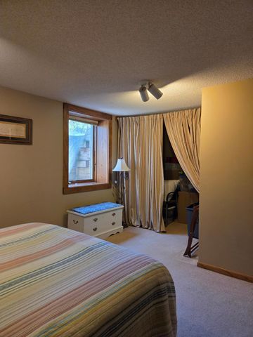 16409 Norwood Lane, Minnetonka, MN 55345