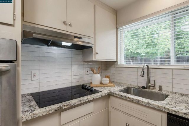 2005 Westover Dr, Pleasant Hill, CA 94523