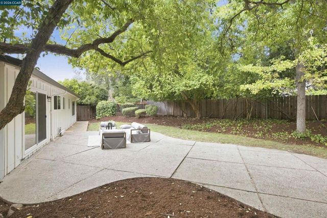 2005 Westover Dr, Pleasant Hill, CA 94523