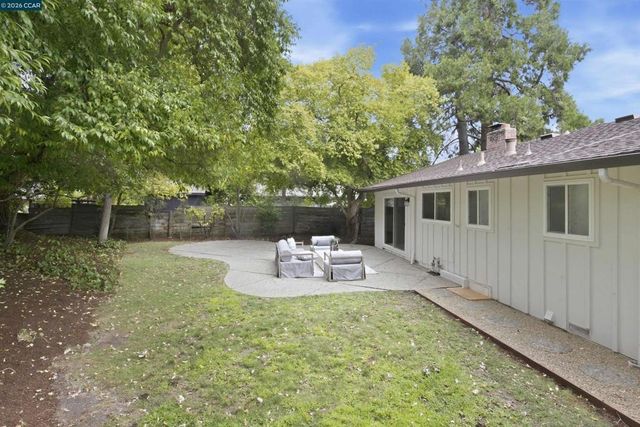 2005 Westover Dr, Pleasant Hill, CA 94523