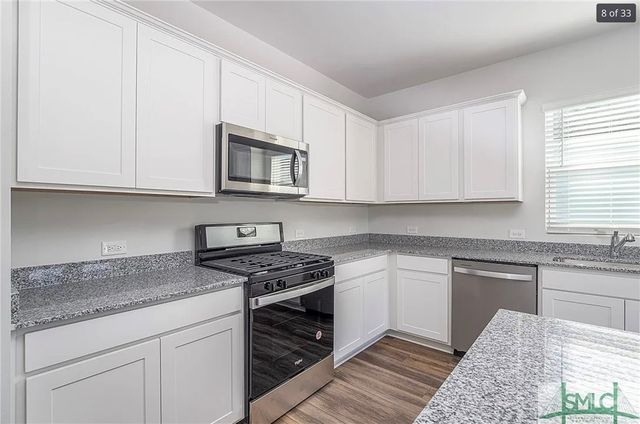 186 Crosstown Avenue, Richmond Hill, GA 31324