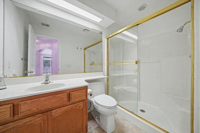 1066 Ruess Rd, Ripon, CA 95366