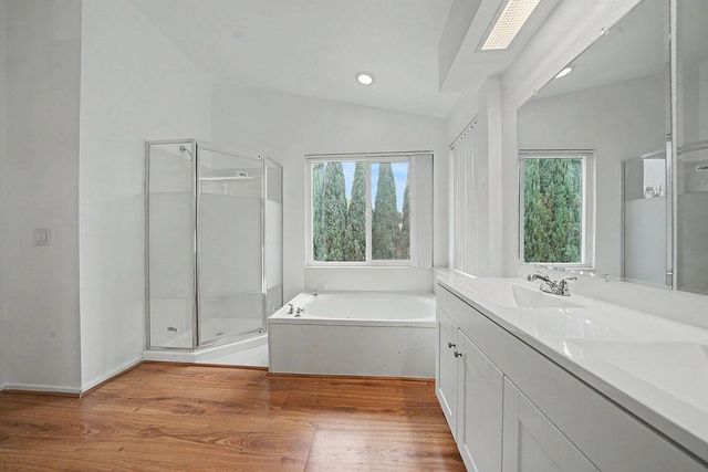 1066 Ruess Rd, Ripon, CA 95366