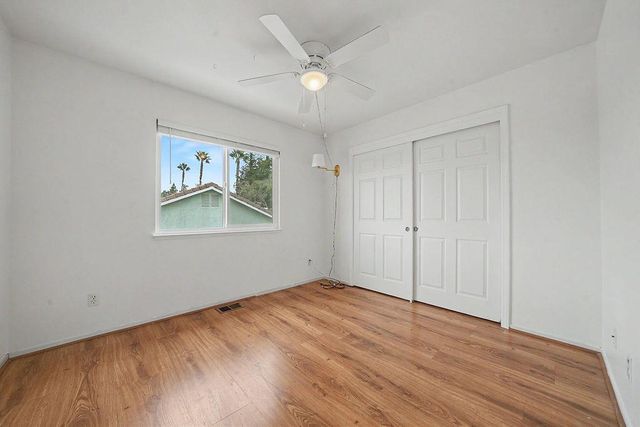 1066 Ruess Rd, Ripon, CA 95366