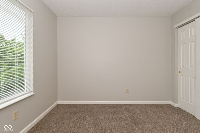 9875 Worthington Boulevard, Fishers, IN 46038