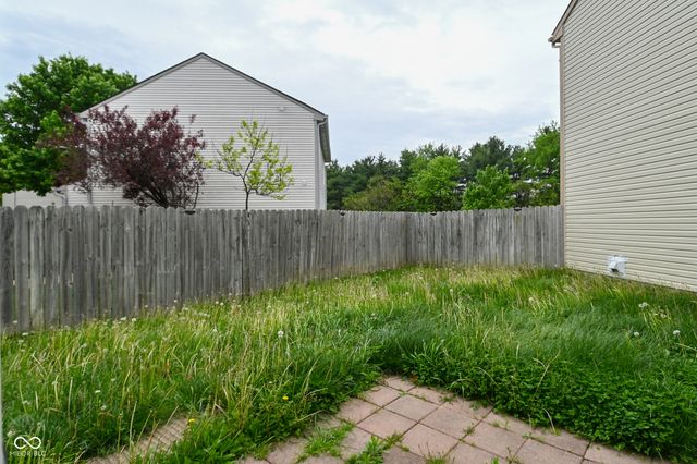 9875 Worthington Boulevard, Fishers, IN 46038