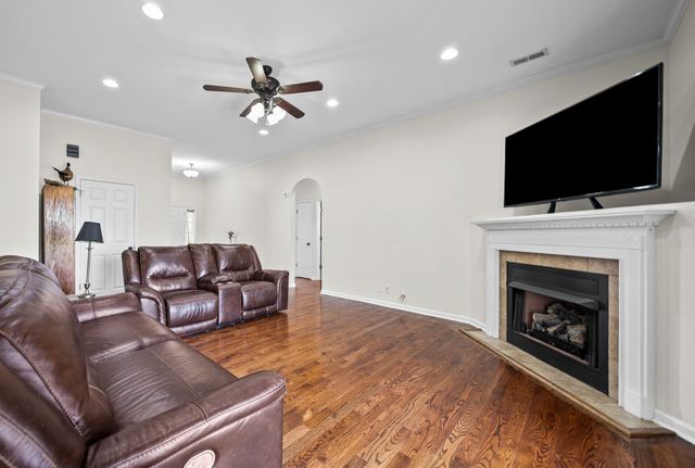 195 Barkers Mill Rd, Pembroke, KY 42266