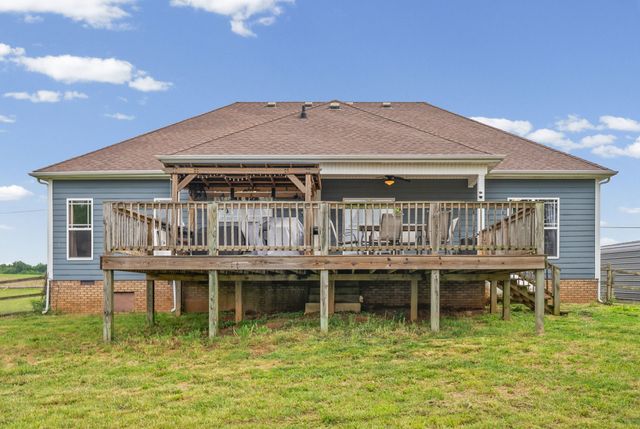 195 Barkers Mill Rd, Pembroke, KY 42266