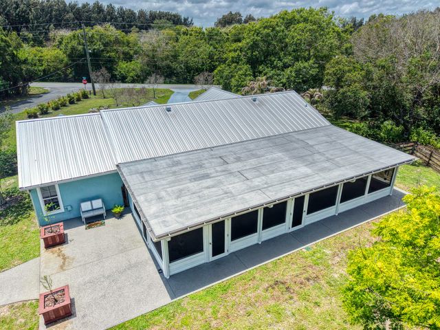 5700 Oleander Avenue, Fort Pierce, FL 34982