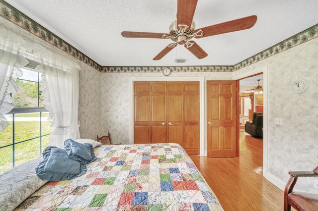 5700 Oleander Avenue, Fort Pierce, FL 34982
