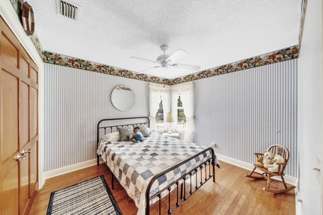 5700 Oleander Avenue, Fort Pierce, FL 34982