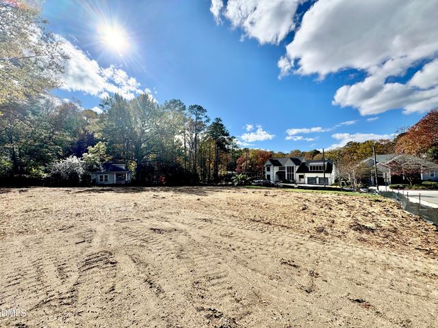 421 S Harrison Avenue, Cary, NC 27511