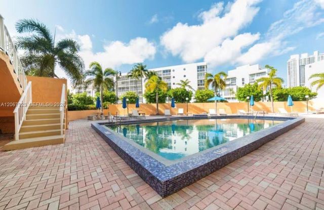 200 178th Drive 301, Sunny Isles Beach, FL 33160