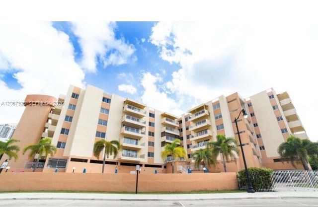 200 178th Drive 301, Sunny Isles Beach, FL 33160