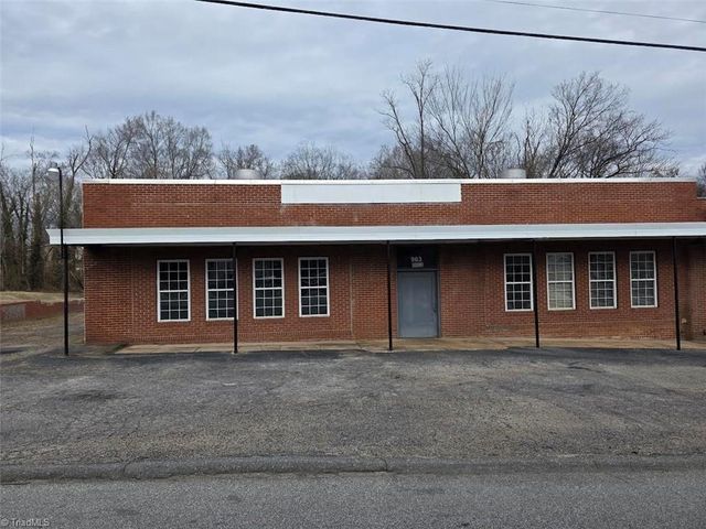 963 Washington Street, Eden, NC 27288