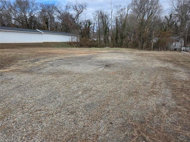 963 Washington Street, Eden, NC 27288