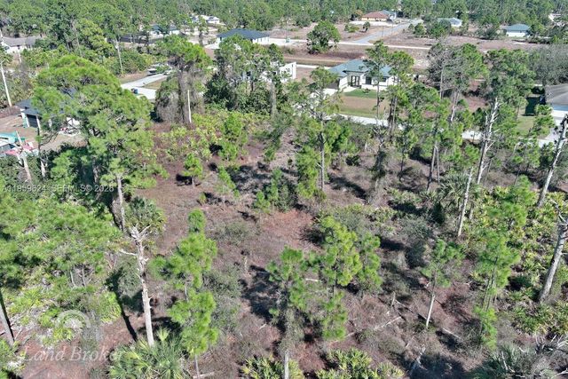 1053 Fayette Ave, Lehigh Acres, FL 33974