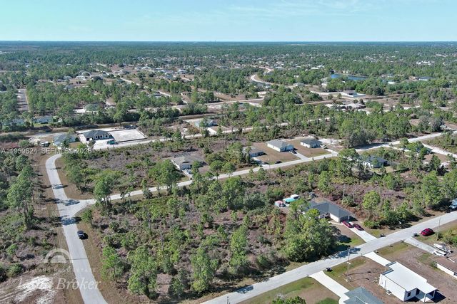 1053 Fayette Ave, Lehigh Acres, FL 33974