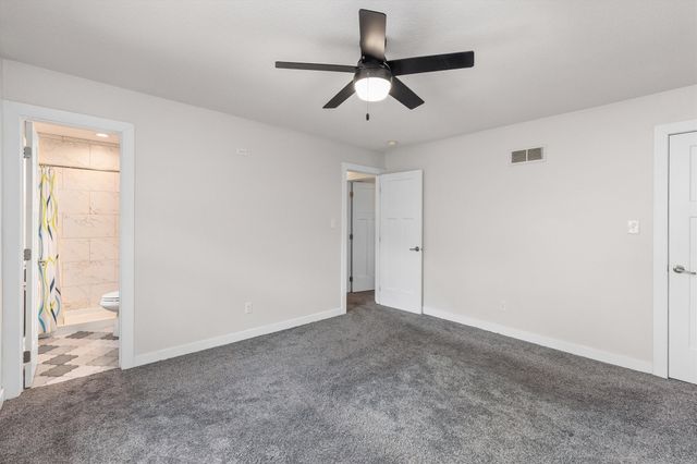 4712 Cody Drive, West Des Moines, IA 50265