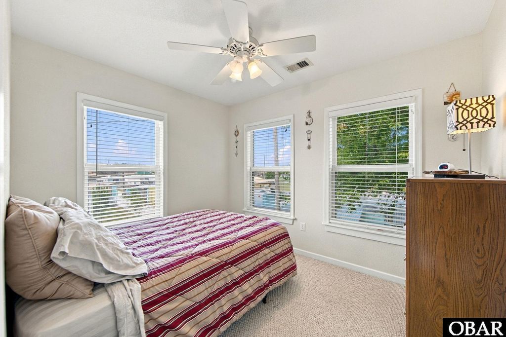 Image 33 of property listing at 3403 Briggs Street, Kitty Hawk, NC 27949