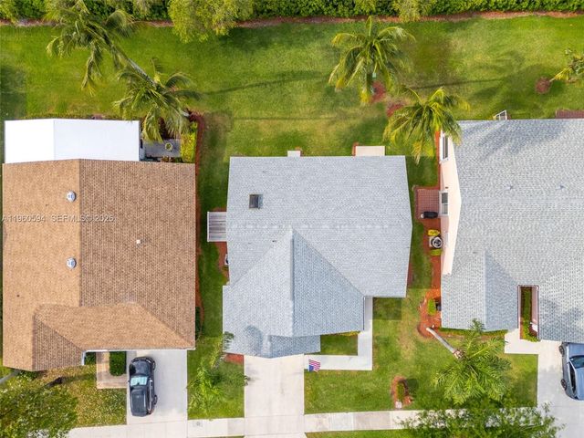 2590 SE 7th Pl, Homestead, FL 33033