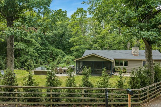 438 White Schoolhouse Road, Rhinebeck, NY 12572