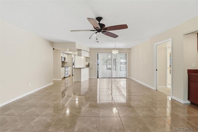 7 Sycamore Circle, Homosassa, FL 34446