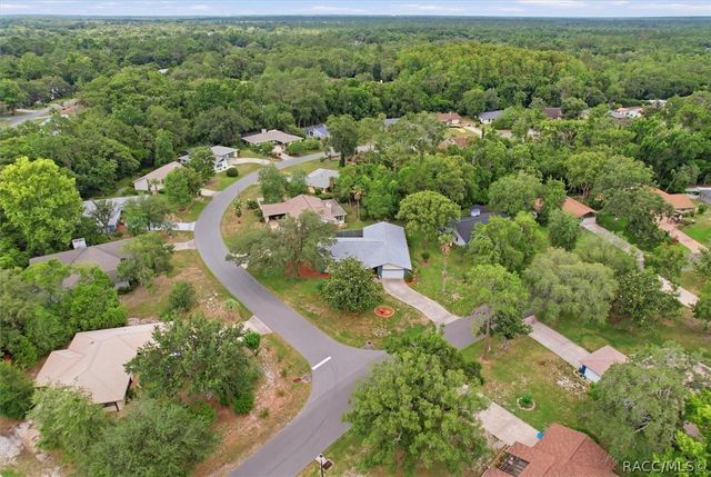 7 Sycamore Circle, Homosassa, FL 34446