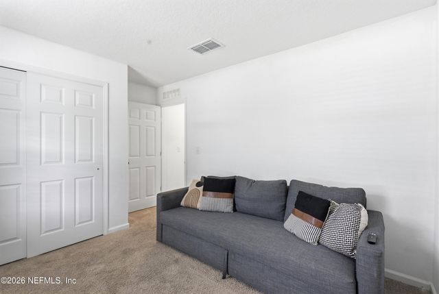 6405 BARRINGTON COVE Lane, Jacksonville, FL 32218