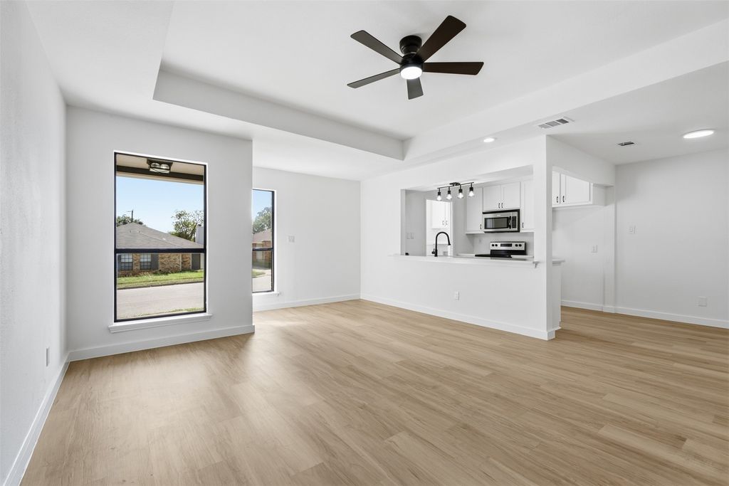 5709 Ranchogrande Drive, Arlington, TX 76017 — photo 5