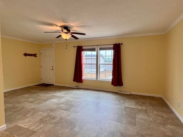 545 Elm St Unit 4, Milford, NH 03055