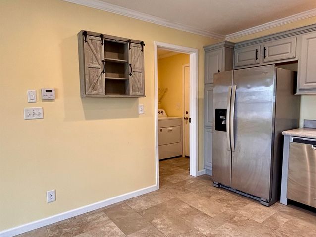 545 Elm St Unit 4, Milford, NH 03055