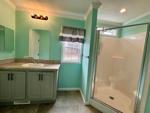 545 Elm St Unit 4, Milford, NH 03055