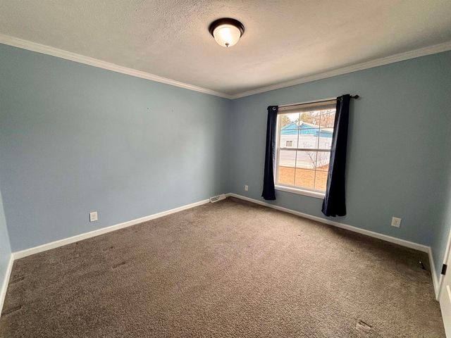 545 Elm St Unit 4, Milford, NH 03055