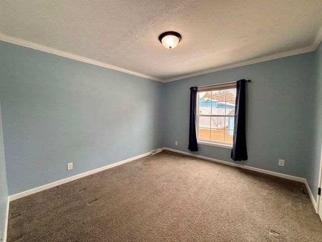 545 Elm St Unit 4, Milford, NH 03055