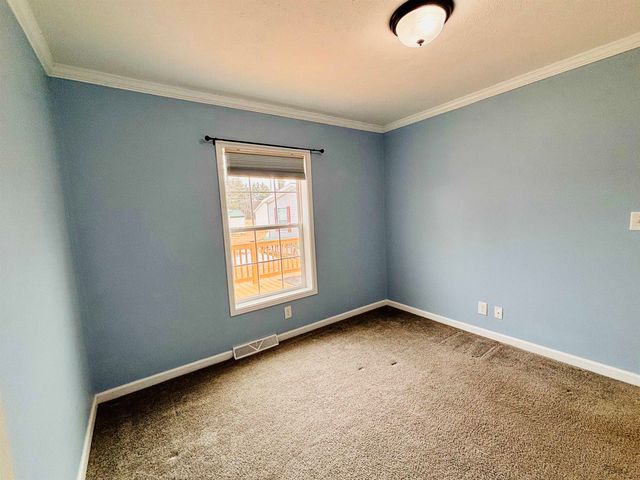 545 Elm St Unit 4, Milford, NH 03055