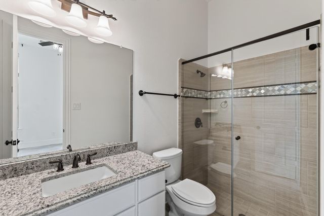 19 Brittany Rose Place, The Woodlands, TX 77375