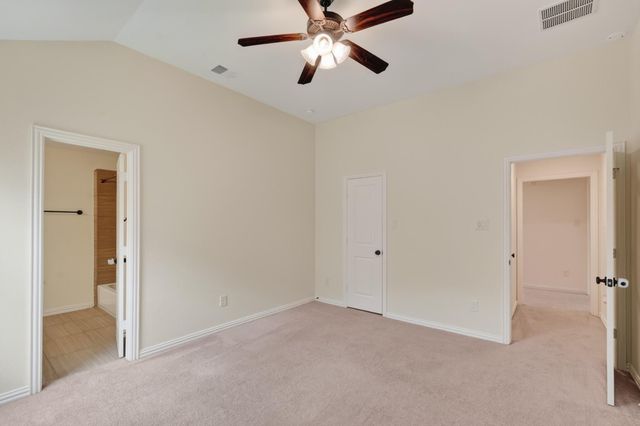 19 Brittany Rose Place, The Woodlands, TX 77375