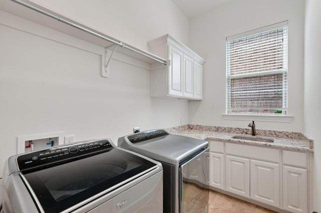 19 Brittany Rose Place, The Woodlands, TX 77375