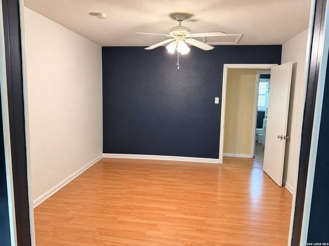 122 HARTFORD AVE, San Antonio, TX 78223