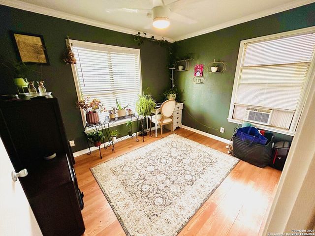 122 HARTFORD AVE, San Antonio, TX 78223