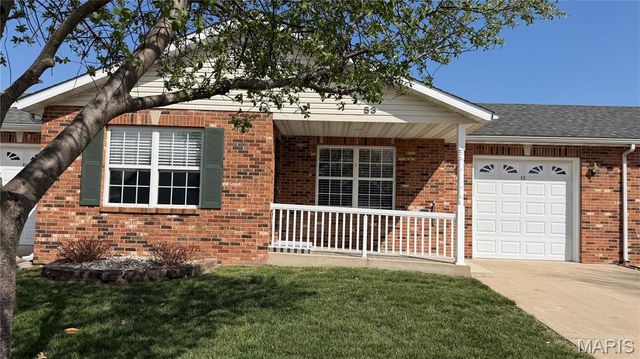 53 Parkside Drive, Bethalto, IL 62010