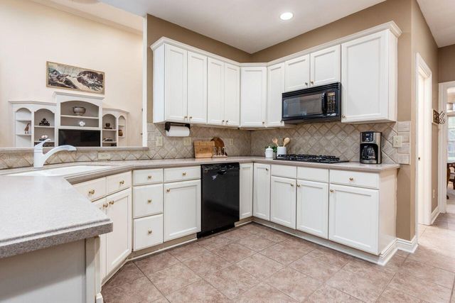 8255 Harvest Wind Drive, Westerville, OH 43082