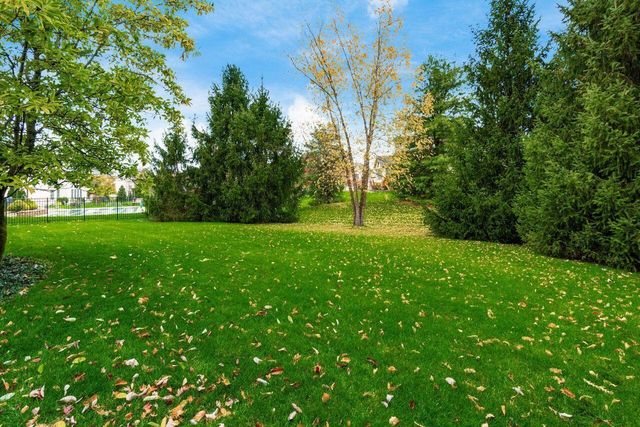 8255 Harvest Wind Drive, Westerville, OH 43082