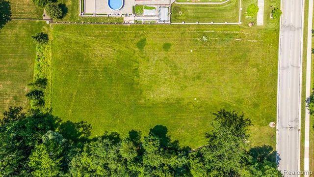 45547 W 9 Mile Road, Novi, MI 48374