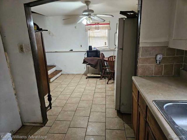 19760 Rowe Street, Detroit, MI 48205